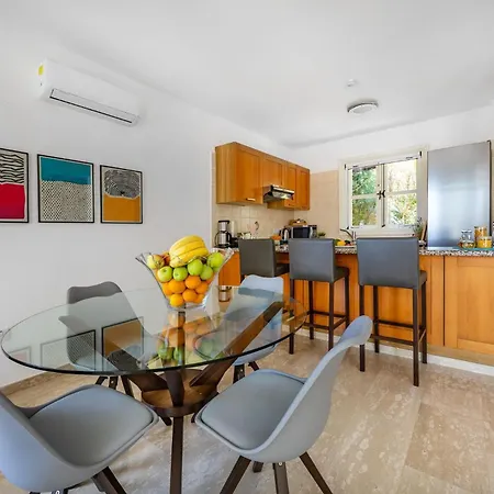 J1 House Adjacent To Aphrodite Hills - Sea View