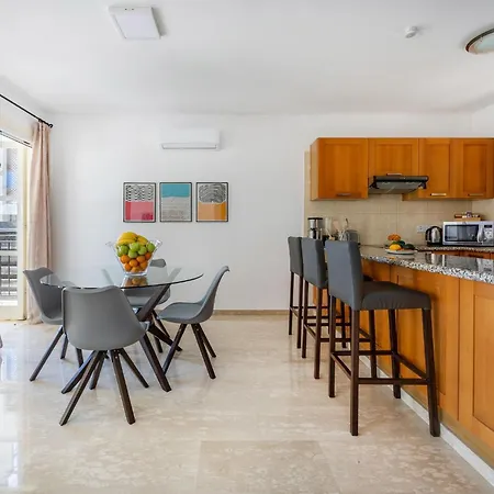 J1 House Adjacent To Aphrodite Hills - Sea View Куклия