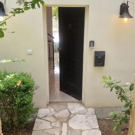 펜션 J1 House Adjacent To Aphrodite Hills - Sea View *