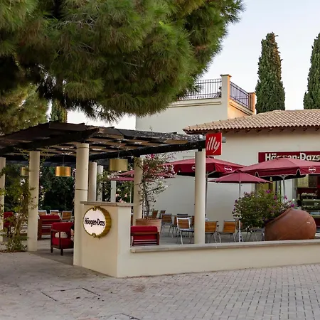 J1 House Adjacent To Aphrodite Hills Holiday home Kouklia