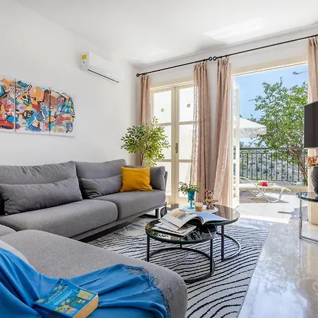 J1 House Adjacent To Aphrodite Hills - Sea View * 코우클리아