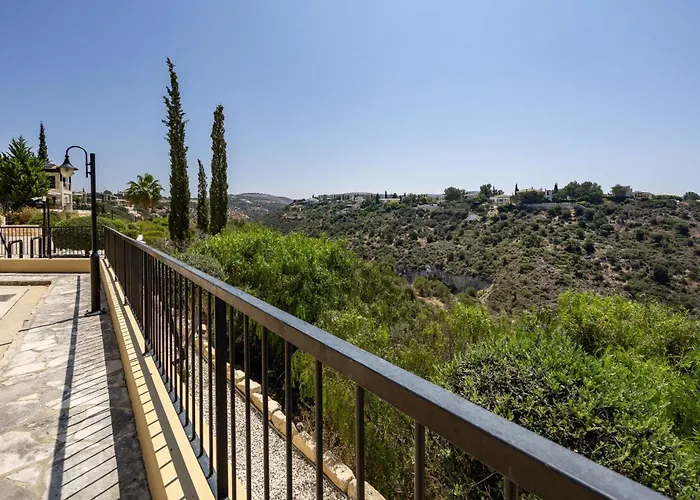 Prázdninový dům J1 House Adjacent To Aphrodite Hills - Sea View *